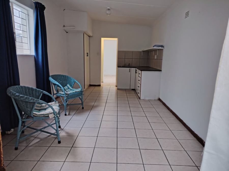 To Let 1 Bedroom Property for Rent in Van Der Stel Western Cape
